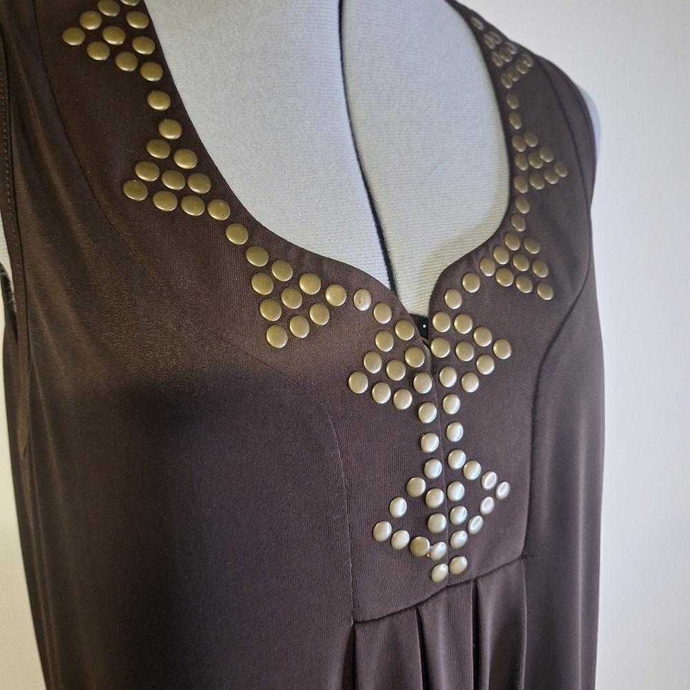 Dress Barn Brown Embellished Blouse with Front Detail      Size PXL